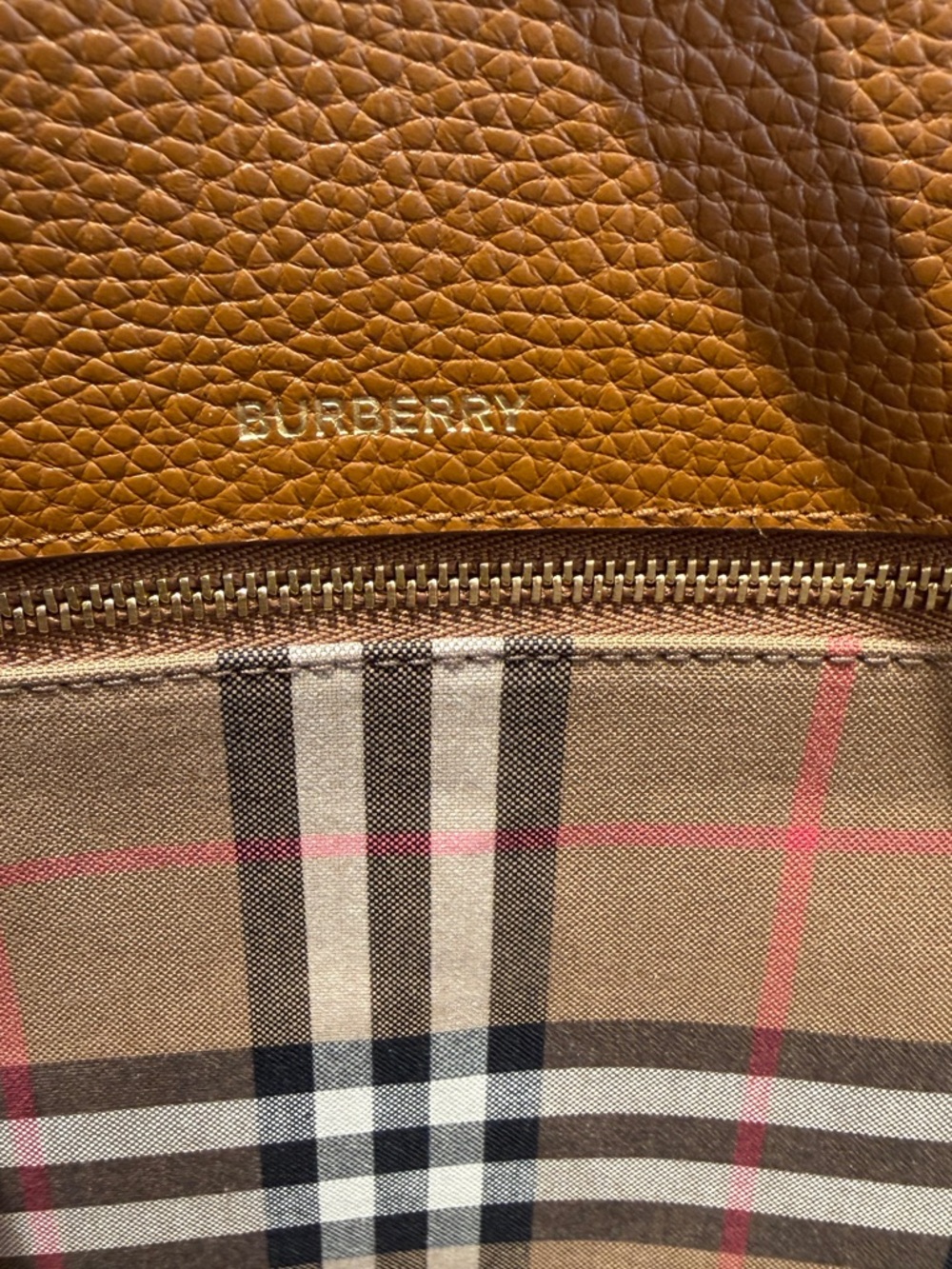 Sale ends 5/1 Burberry Brown Pebbled Leather tote bag with check print new - Picture 6 of 7